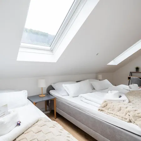 Near Vienna - 60m2 - 6 Guests - Self Check-in - Parking * Пуркерсдорф