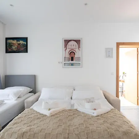 Near Vienna - 60m2 - 6 Guests - Self Check-in - Parking Пуркерсдорф