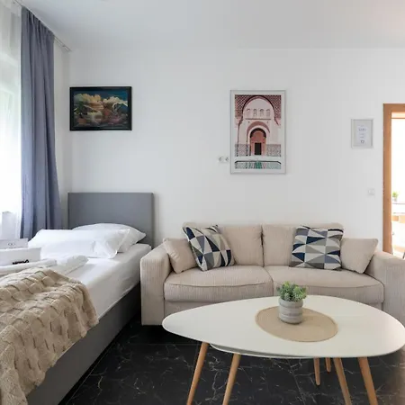 Near Vienna - 60m2 - 6 Guests - Self Check-in - Parking Purkersdorf