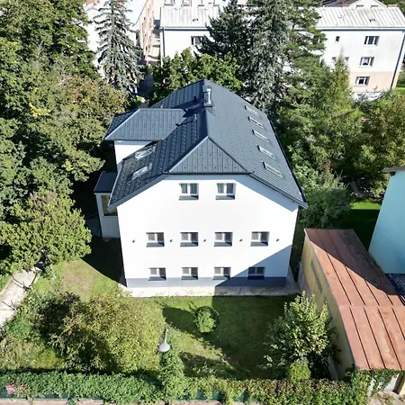 Apartamento Near Vienna - 60m2 - 6 Guests - Self Check-in - Parking Purkersdorf