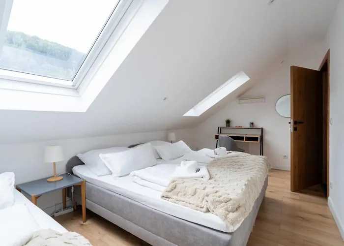 Near Vienna - 60m2 - 6 Guests - Self Check-in - Parking Purkersdorf