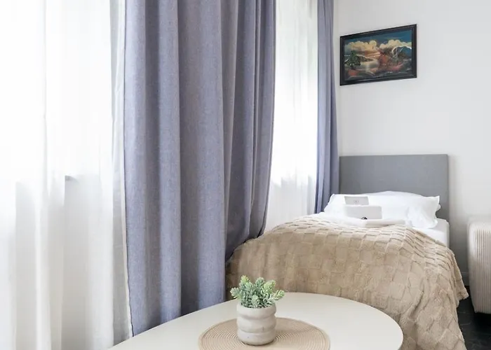 Apartment Near Vienna - 60m2 - 6 Guests - Self Check-in - Parking