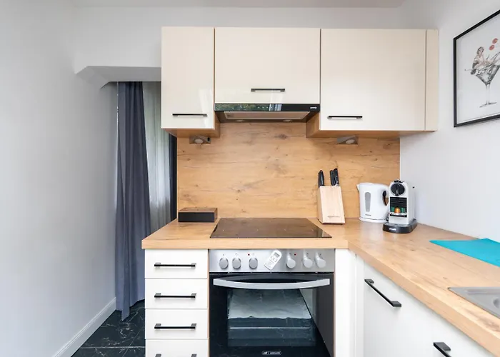 Apartment Near Vienna - 60m2 - 6 Guests - Self Check-in - Parking Purkersdorf