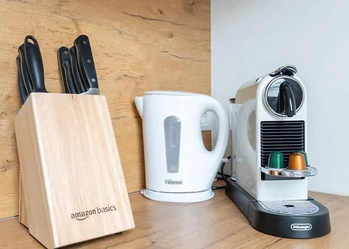 Near Vienna - 60m2 - 6 Guests - Self Check-in - Parking Apartment Purkersdorf