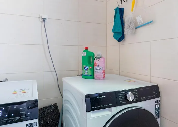 Apartment Near Vienna - 60m2 - 6 Guests - Self Check-in - Parking