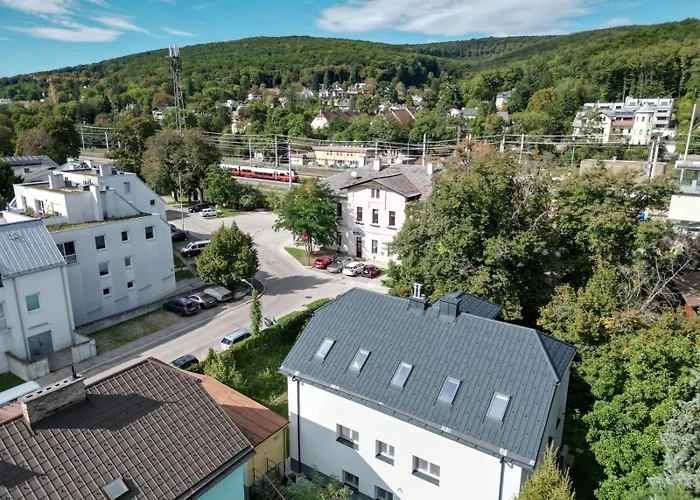 Near Vienna - 60m2 - 6 Guests - Self Check-in - Parking Apartment